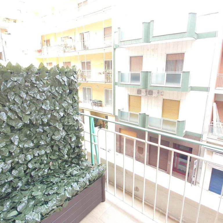 Comfy Vito Rooms with Ensuite and Parking - Bari Policlinico - Double Room with Private Bathroom - 19