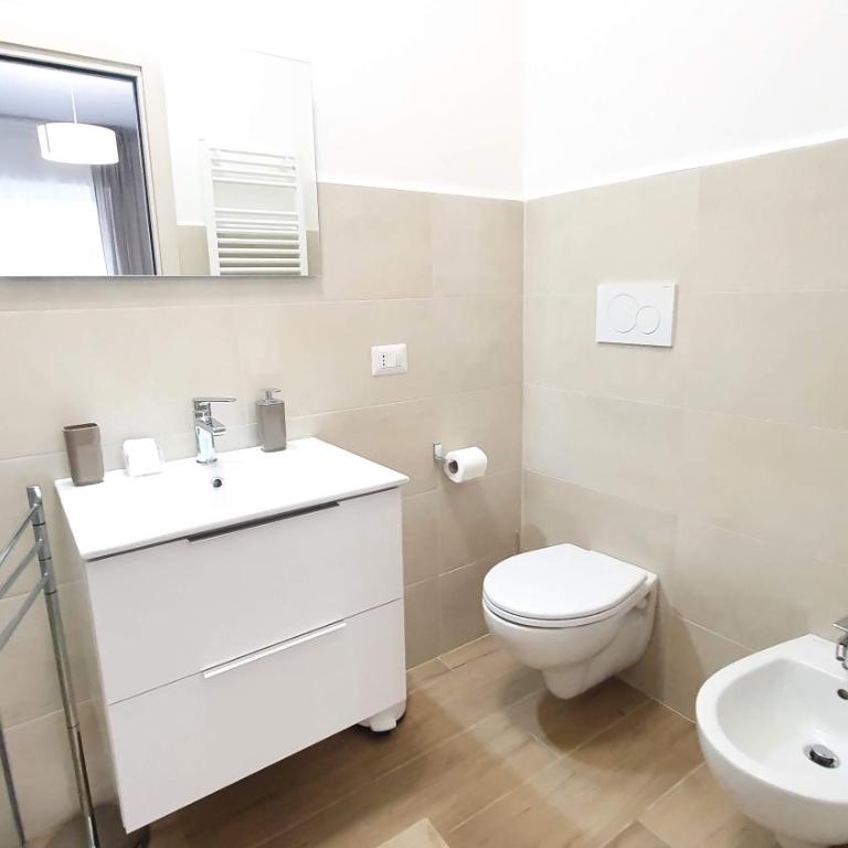 Comfy Vito Rooms with Ensuite and Parking - Bari Policlinico - Triple Room - 17