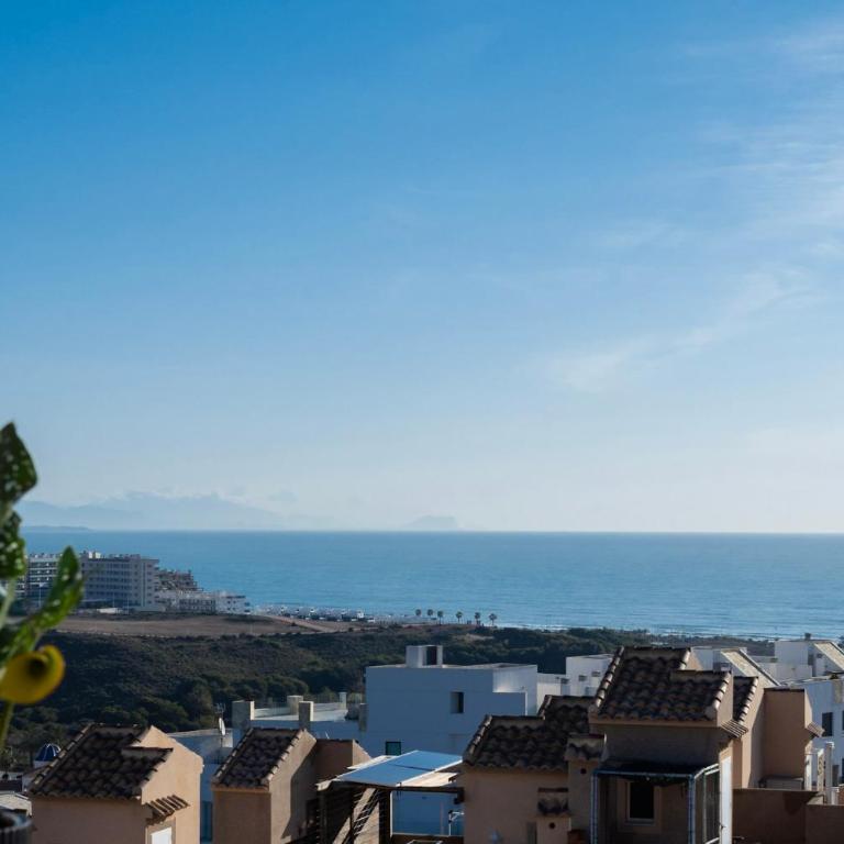 Casa Agapay - Three-Bedroom Apartment - 11