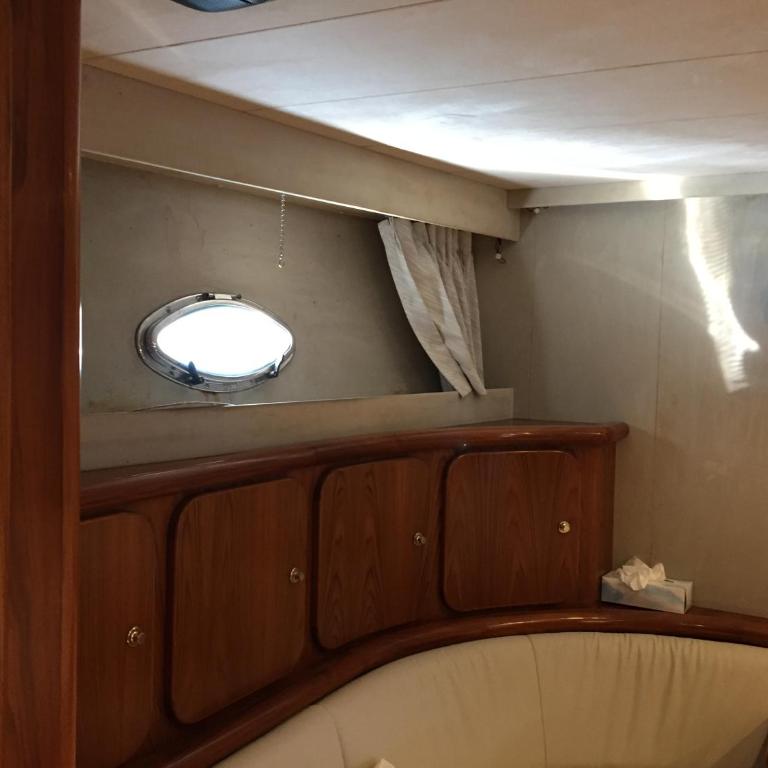 The boathouse - Deluxe Queen Room - 11