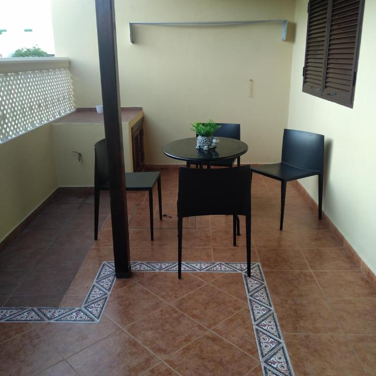 adosado cerca del mar - Three-Bedroom House - 12