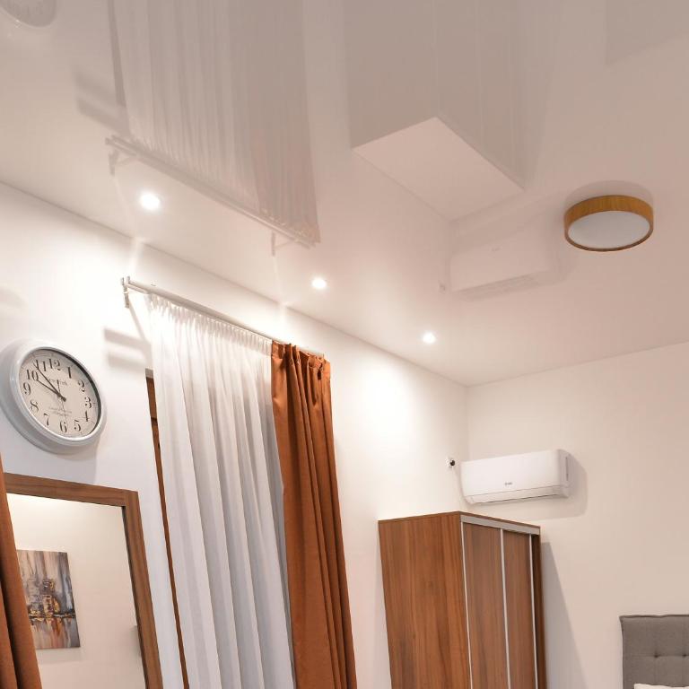 Lux Pegaz 008 - Studio - 10