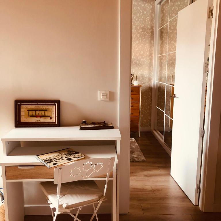 Una MIRADA A LA CATEDRAL-Apartamentos Burgos Catedral - Apartamento de 1 dormitorio - 33