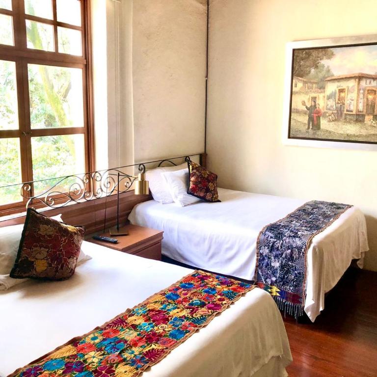 Los Camilos - Deluxe Queen Room with Two Queen Beds - 6