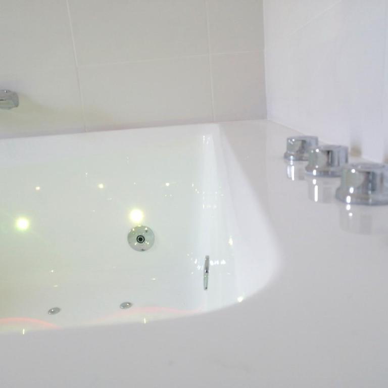 Le 1965 Double BALNEO, confort et romantique - Appartement 1 Chambre - 18