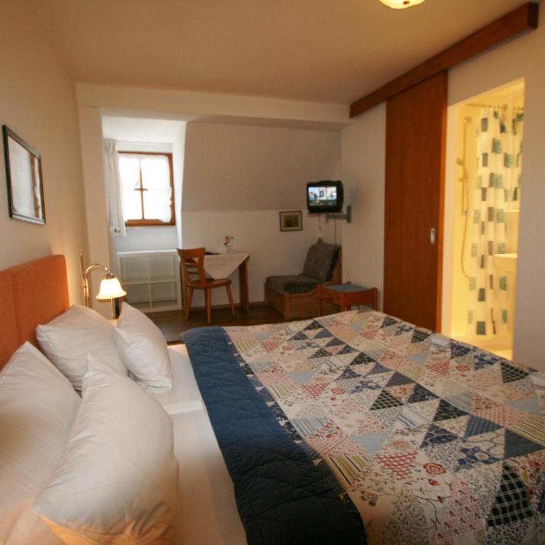 Hotel-Gasthof Rose - Doppelzimmer - 1