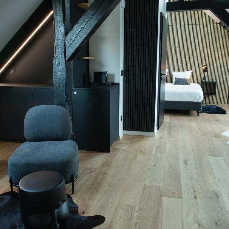 JAMES Résidence & Spa - Suite avec Jacuzzi - 5