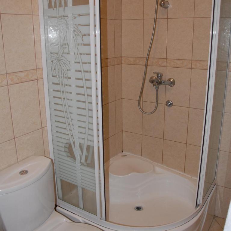 Guest House Evropa 2 - One-Bedroom Apartment - 4