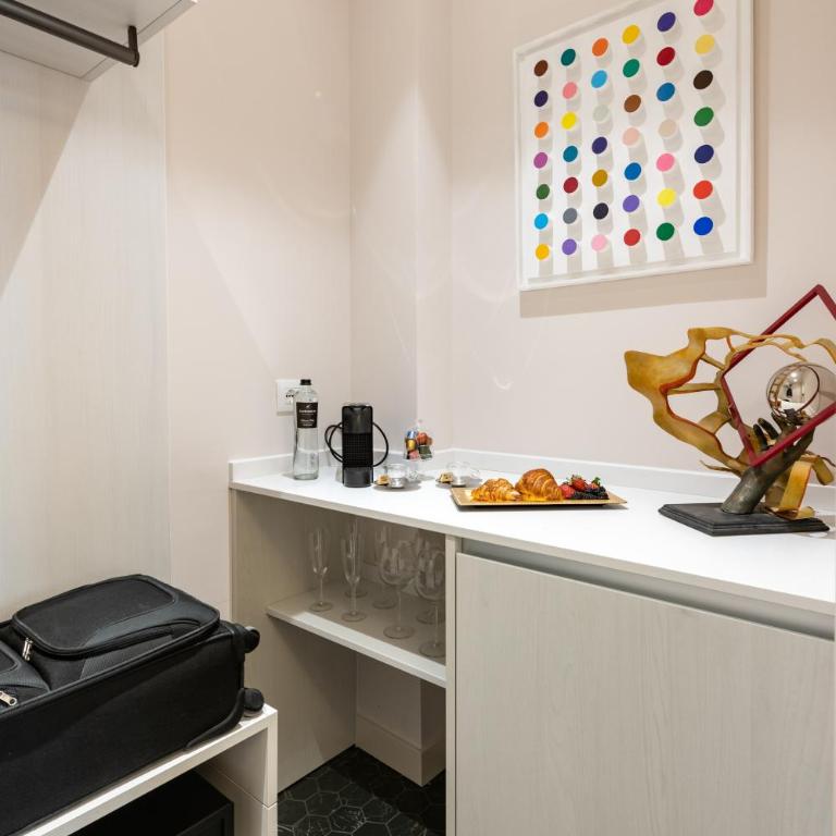 Kairos by Florence Art Apartments - Suite Standard - 4