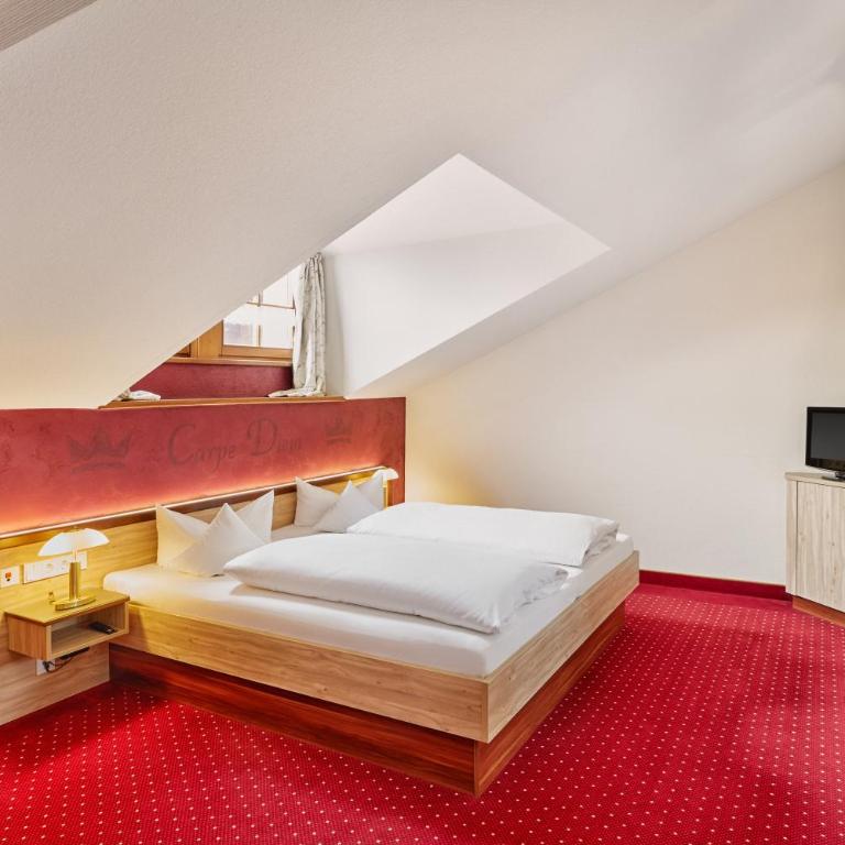 Königshof Hotel Resort - Partner von Oberstaufen PLUS und PLUS GOLF - Junior Suite (keine Hunde erlaubt) - 3