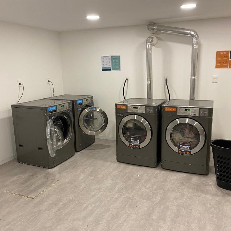 Pta del Este piscina abierta y cubierta climatizada, gimnasio, Netflix, aire,garage - Apartamento de 2 dormitorios - 2