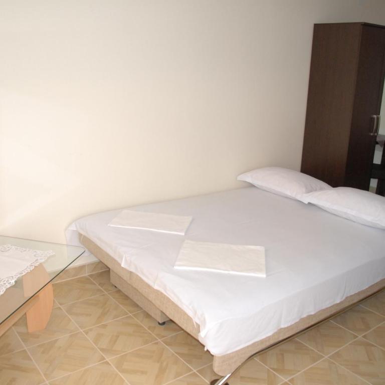 Guest House Evropa 2 - One-Bedroom Apartment - 5