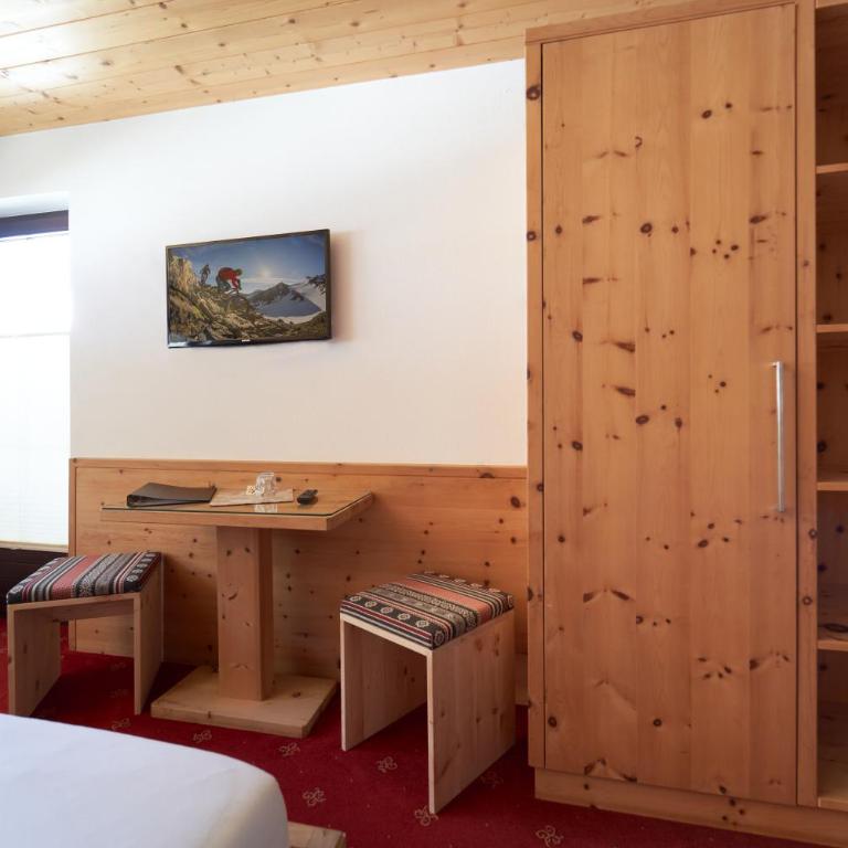 Gästehaus Judith - Doppelzimmer mit Balkon - 5