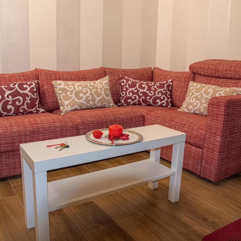 Lady Camollia Apartment - Three-Bedroom Apartment - 22