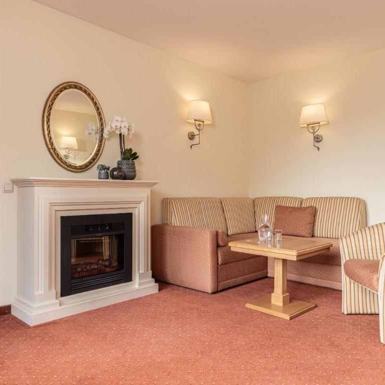 Hotel Pirchnerhof - Deluxe Suite mit Balkon - 3