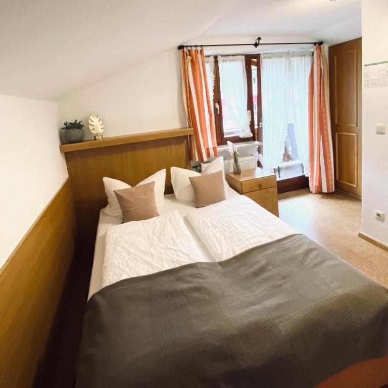 Gästehaus Achental - Kleines Doppelzimmer - 2