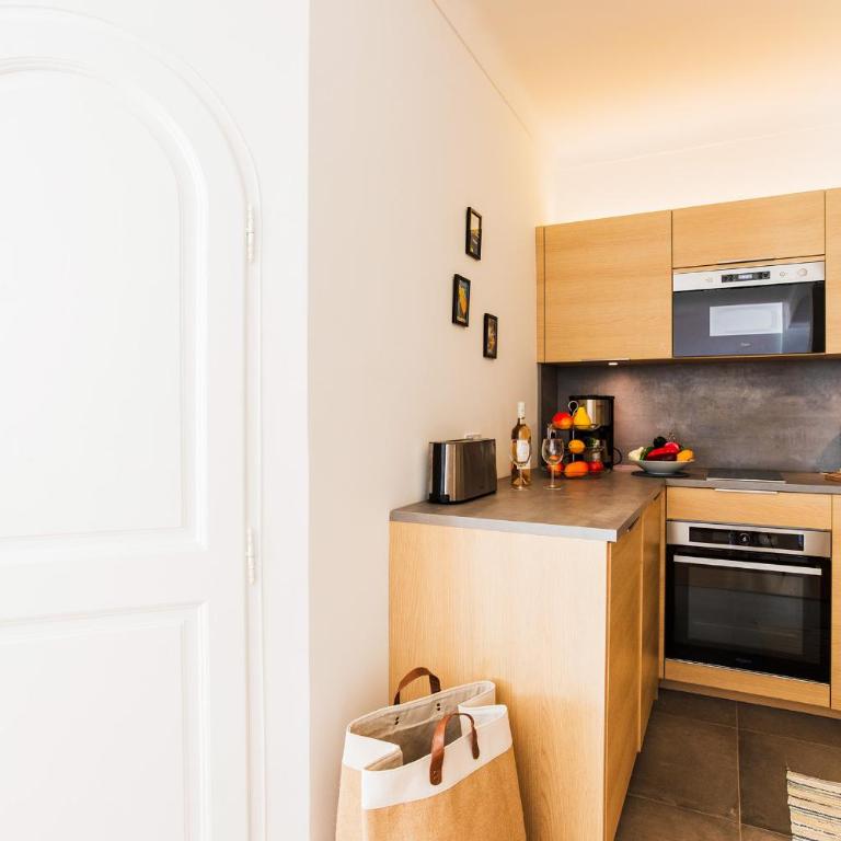 Terrace on the Bay 2 Villefranche-sur-Mer, AP4243 by Riviera Holiday Homes - Appartement - Vue sur Mer - 13