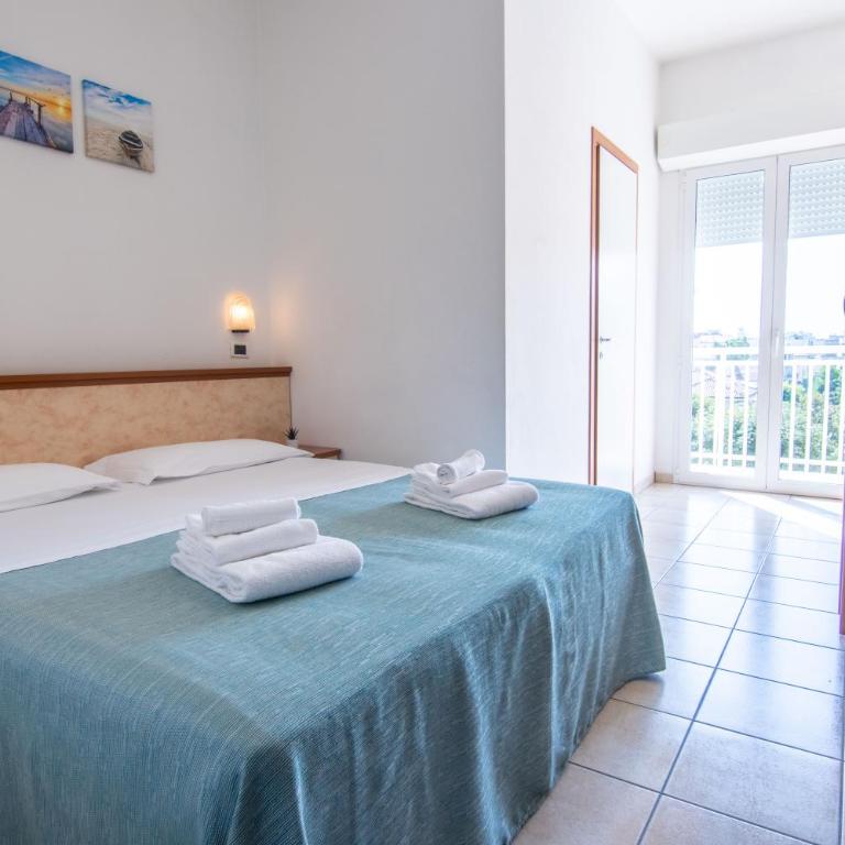 HOTEL ADRIA BEACH - Camera Matrimoniale con Balcone e Vista Mare - 1