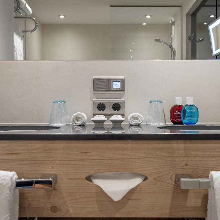 Hochfirst Luxury Mountain Resort - Junior Suite mit Balkon - 6