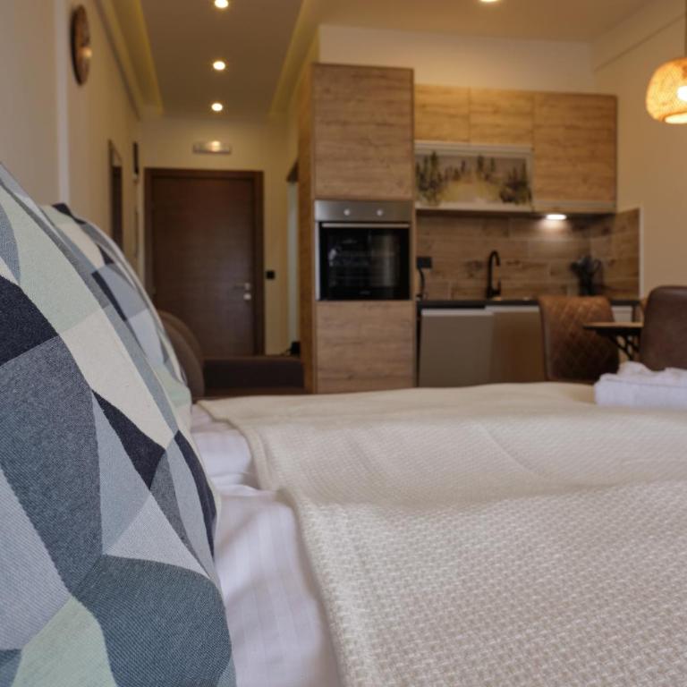 L&N Apartmani Kopaonik-Milmari Resort - Apartment with Balcony - 4