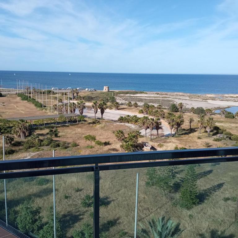 SAHARA BEACH, sunrise & mediterranean sea views - Apartamento Deluxe - 3