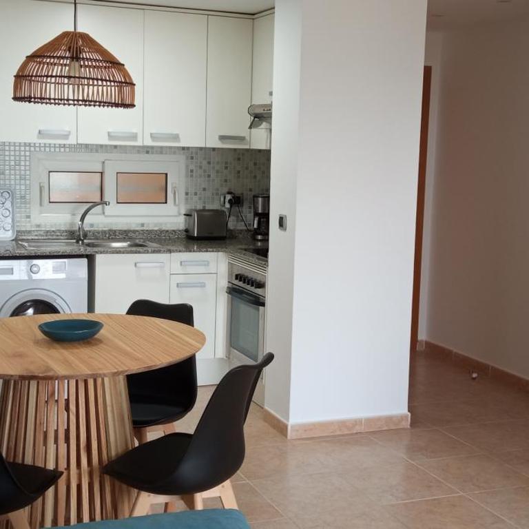 SAHARA BEACH, sunrise & mediterranean sea views - Apartamento Deluxe - 16