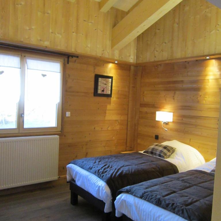 Logis Hotel Gai Soleil - Suite Familiale avec Terrasse - 8