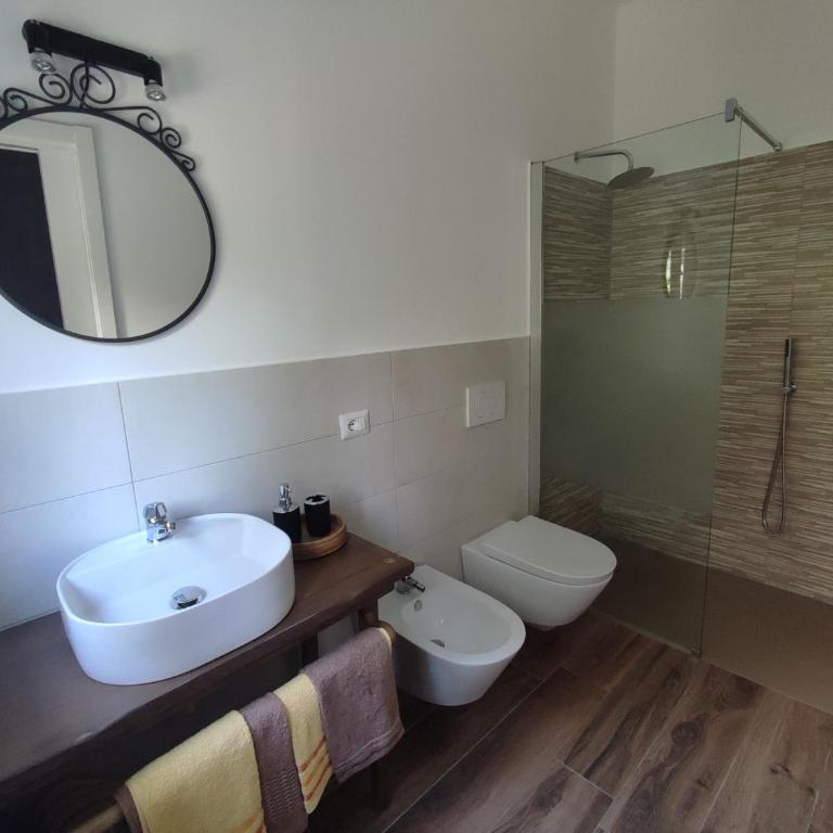 LORA GIUSTA GUEST HOUSE - Camera Matrimoniale con Bagno Privato - 5