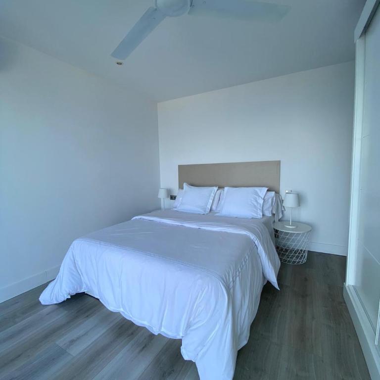 Carihuela Beach Apartamentos - Estudio con terraza o balcón - 15
