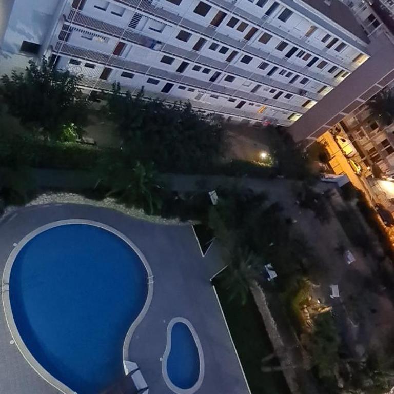 Precioso apartamento con piscina, y cerca de la playa - Apartamento de 2 dormitorios - 16