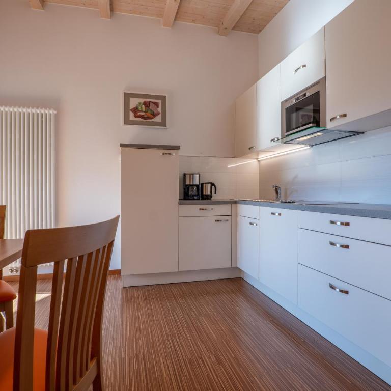 Residence Neuhäuslhof, Apartments Meran, GuestPass - Appartamento Deluxe - 10