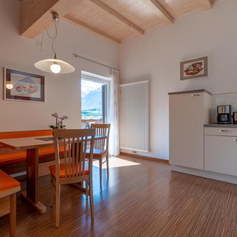 Residence Neuhäuslhof, Apartments Meran, GuestPass - Appartamento Deluxe - 8