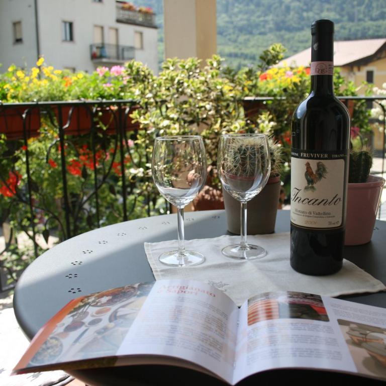 Eco Rooms&Breakfast Tirano - Double Room - 11