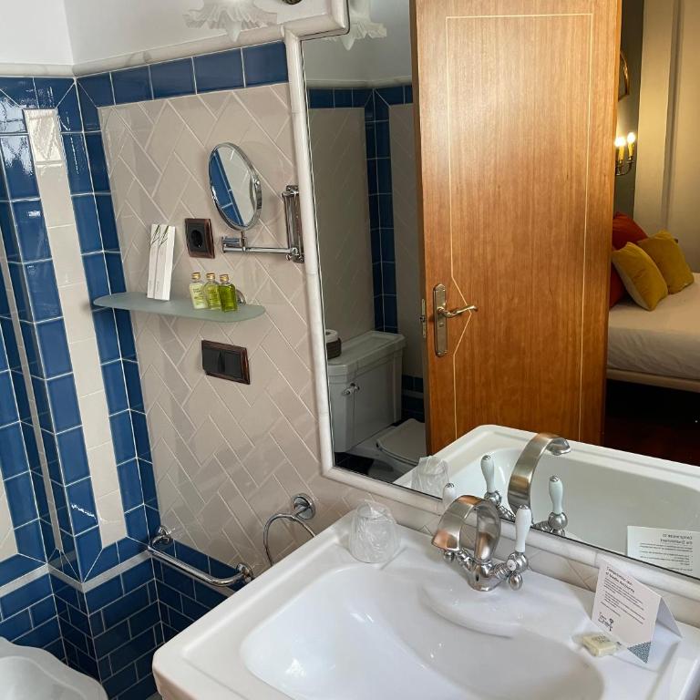Hotel Boutique La Llave de la Judería - Deluxe Queen Room - 20