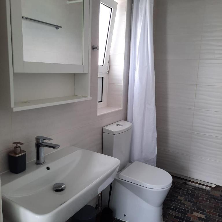 Vivienda Vacacional Casa Lina - Estudio con balcón - 7