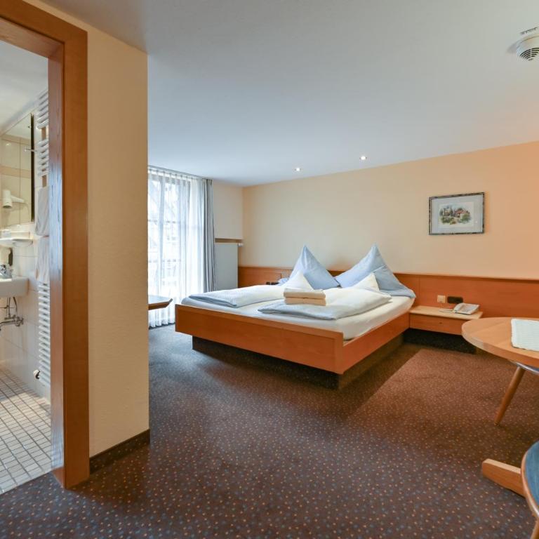 Hotel Weinbauer - Standard Doppelzimmer mit Straßenblick - 8