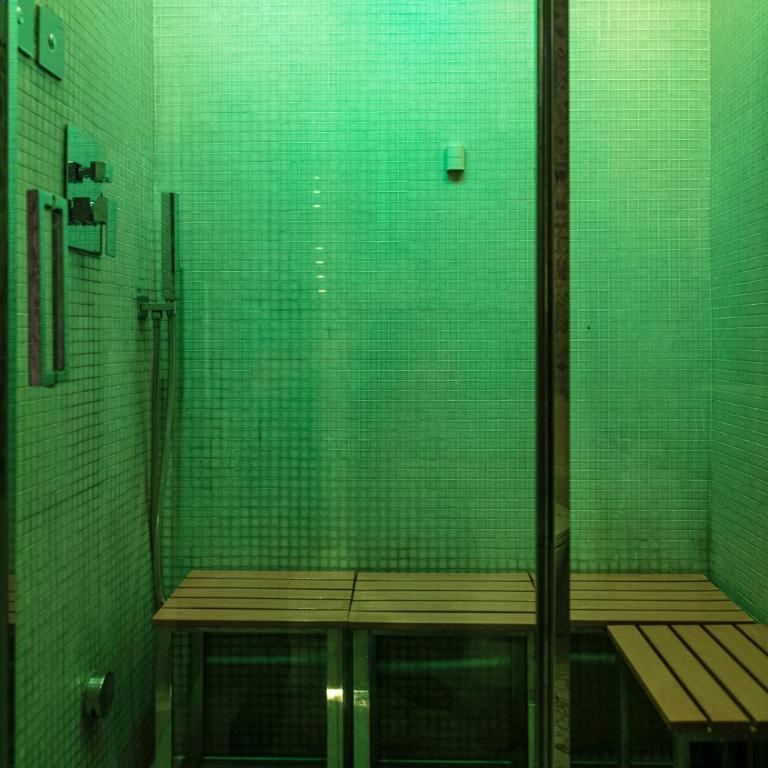 Navona Central Suites - Suite Superior con Vasca Idromassaggio e Sauna a Vapore - 8