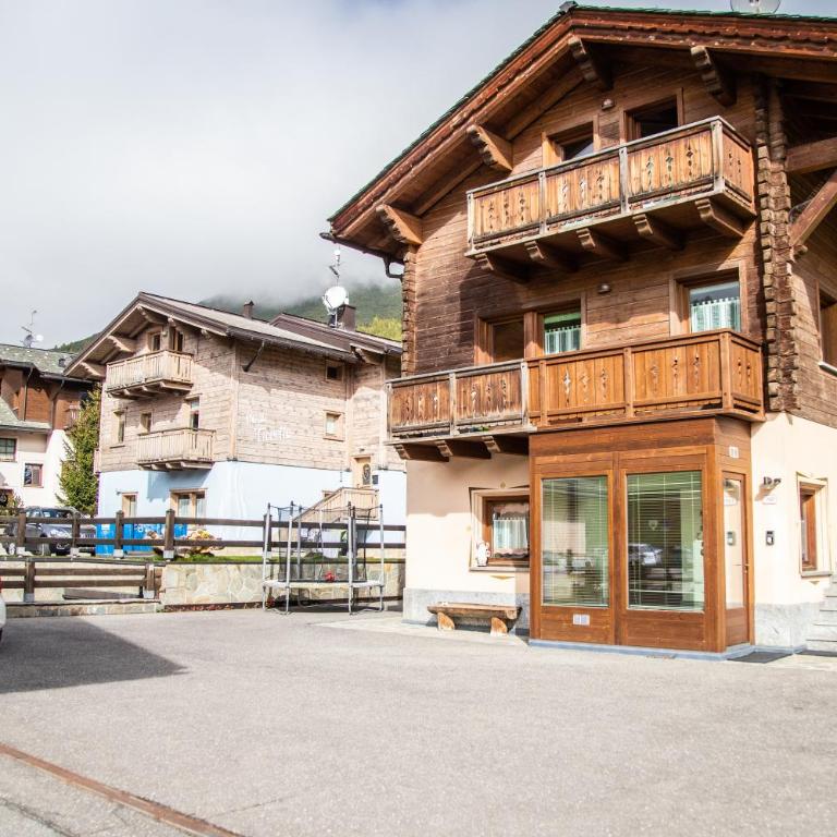 Chalet Sisters - Appartamento con Balcone - 2