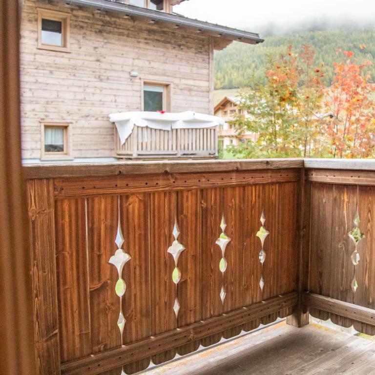 Chalet Sisters - Appartamento con Balcone - 28