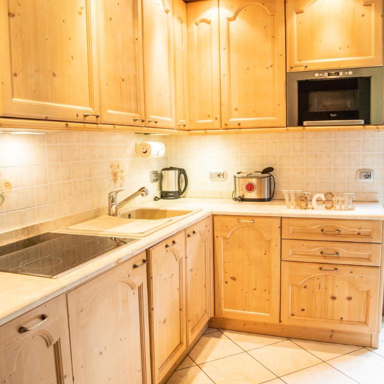 Chalet Sisters - Appartamento con Balcone - 12