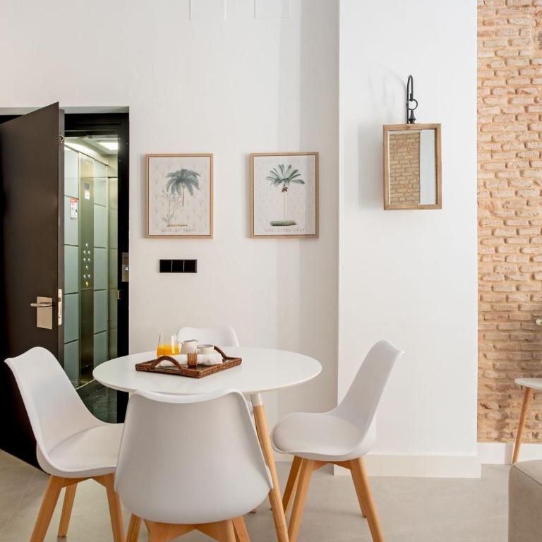 Hommyhome Conteros Cathedral Apartments - Apartamento Deluxe - 10