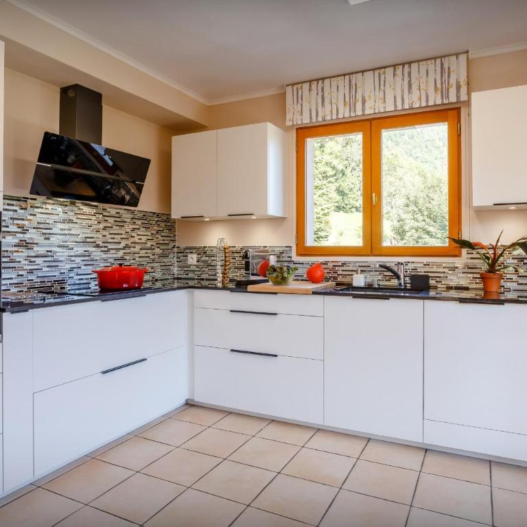 Chalet Les Roses Des Alpes - OVO Network - Chalet - 11