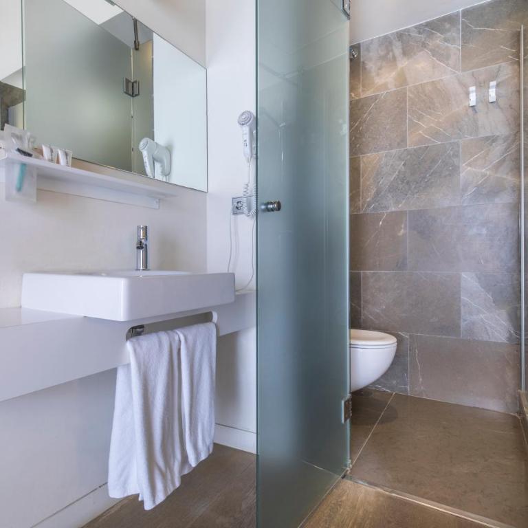 Shine Albayzín - Superior Double or Twin Room with with Alhambra View - 16