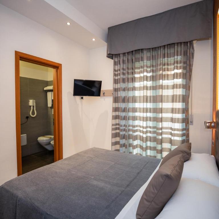 Hotel Gabbiano - Camera Matrimoniale Comfort - 2