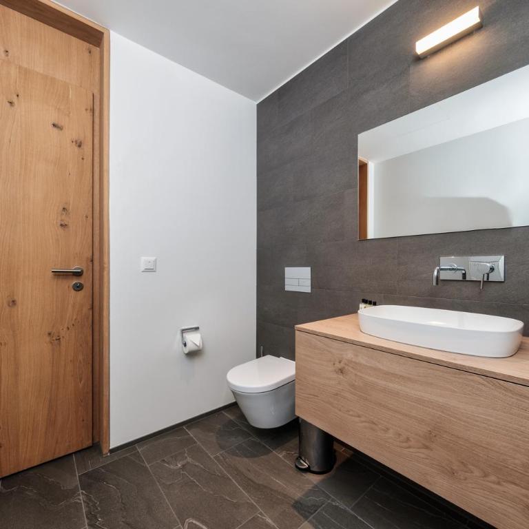 Luxury Davos Apartment for 4 - Panorama Terrace & 5 Star Hotel Spa - Apartment mit Blick auf die Berge - 17