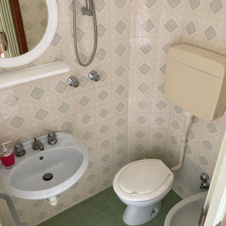 Hotel Villa Sorci - Camera Matrimoniale/Doppia con Letti Singoli con Bagno Privato - 2