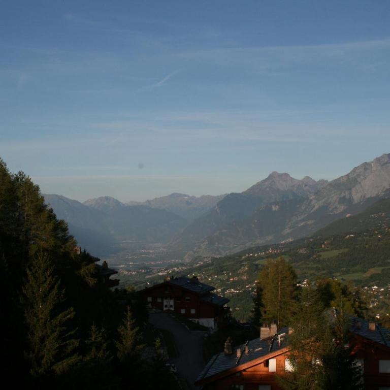 Mountain view cosy, comfortable 1 bed-room Luxury Appartment Crans-Montana - Studio - Vue sur Montagne - 3