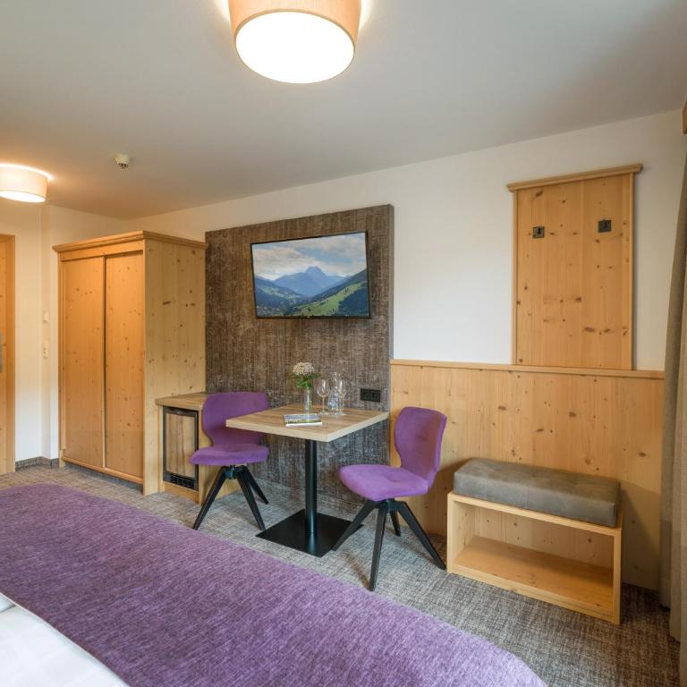 Hotel Zentral ****superior - Doppelzimmer „Classic“ - 3