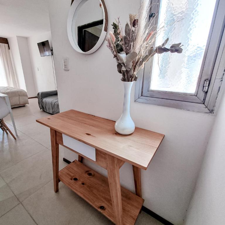 DPTO 1 CUADRA SANATORIO ALLENDE - Apartamento de 1 dormitorio - 10