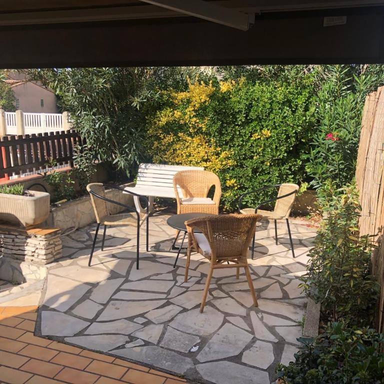 Confort et calme à deux pas des plages de Valras - Vacation Home - 19